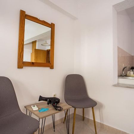 Anastasia Apartment Afantou Extérieur photo
